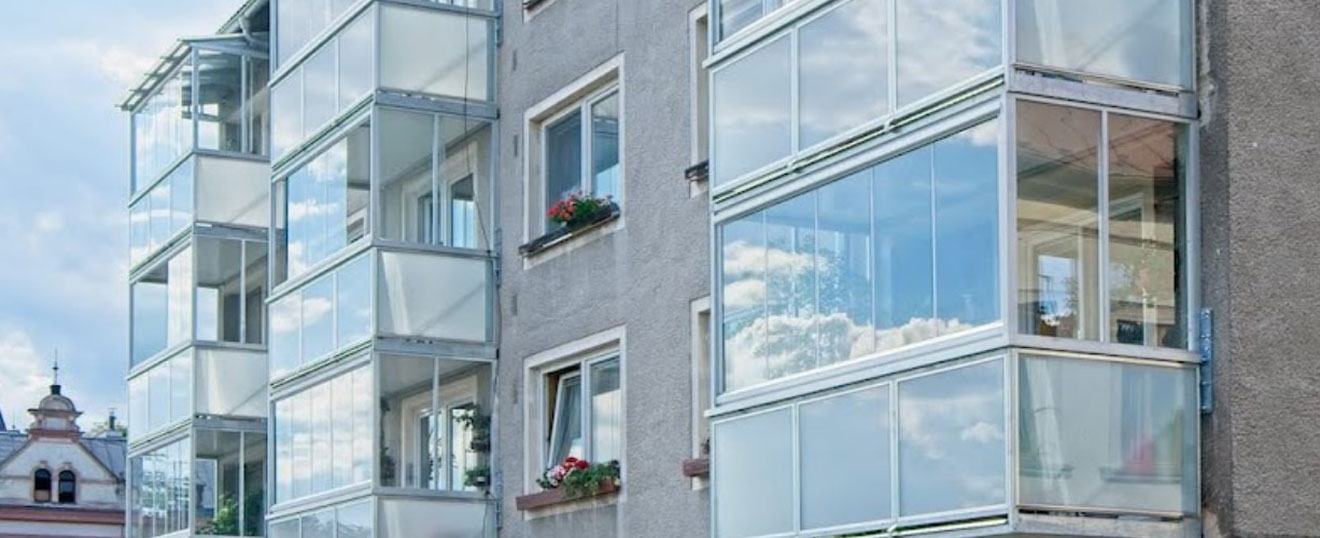 Zasklení lodžií